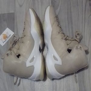 LeBron 13 elite (linen)